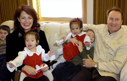 为什么叫停跨国领养？其中的黑暗内幕远比你想象的要