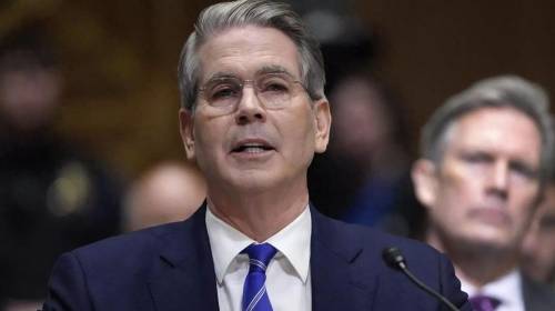 中美挂断电话后，贝森特通知全球，涉台措辞不简单，岛内