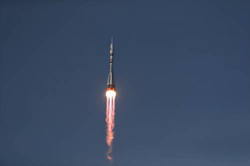 火箭吹坏唯一发射台，俄暂别载人航天，给国际空间站下